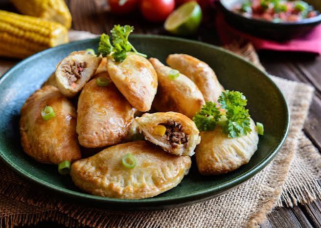 Best Empanadas de Cazón Near Me