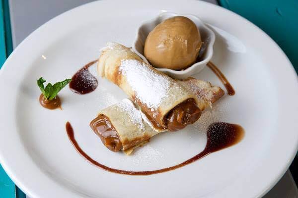 Best Dulce de Leche Pancakes Near Me